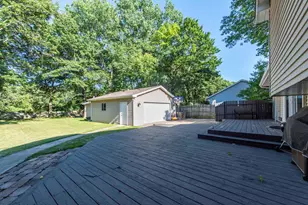 11211 8th Ave, Pleasant Prairie, WI 53158 - Photo 28