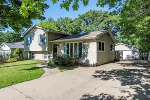 11211 8th Ave, Pleasant Prairie, WI 53158 - Photo 1