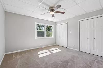 2107  Haegele Dr, Twin Lakes, WI 53181 - Photo 10