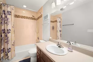 15449 W Mayflower Dr, New Berlin, WI 53151 - Photo 16