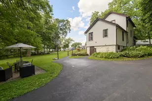 346 High St, Pewaukee, WI 53072 - Photo 16