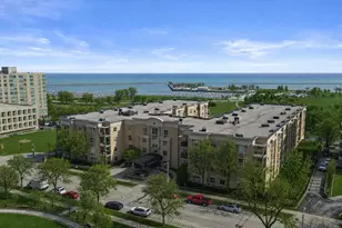 1300 N Prospect Ave, Milwaukee, WI 53202 - Photo 48