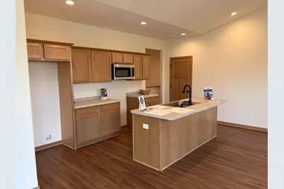 752  Pleasant Park Ct, Johnson Creek, WI 53038 - Photo 6
