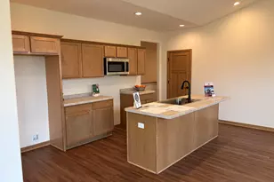 752 Pleasant Park Ct, Johnson Creek, WI 53038 - Photo 6
