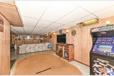 3948 E Underwood Ave, Cudahy, WI 53110 - Photo 24