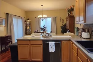 2024 Grove Ave, Racine, WI 53405 - Photo 10