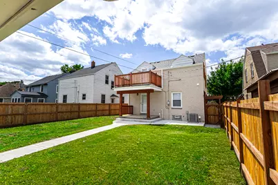 2350 S 56th St, West Allis, WI 53219 - Photo 26