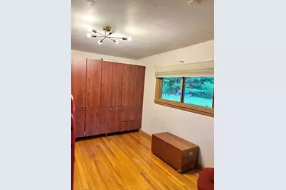 6964 N Braeburn Ln, Glendale, WI 53209 - Photo 26