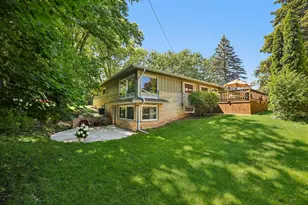 601 W Grand Ave, Thiensville, WI 53092 - Photo 28