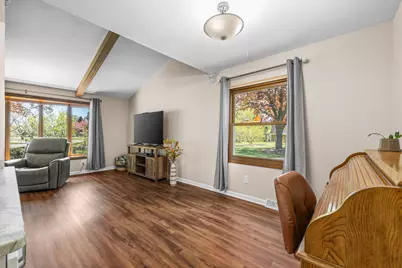 W248N9575  Norwauk Ct, Lisbon, WI 53017 - Photo 6