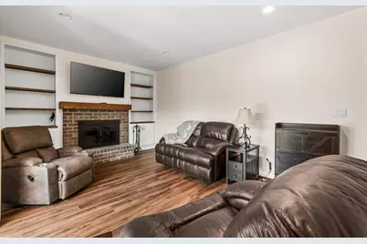 W248N9575  Norwauk Ct, Lisbon, WI 53017 - Photo 12