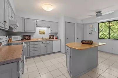90  Potawatomi Rd #3D, Williams Bay, WI 53191 - Photo 4