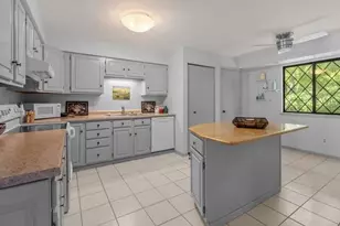 90 Potawatomi Rd, Williams Bay, WI 53191 - Photo 4