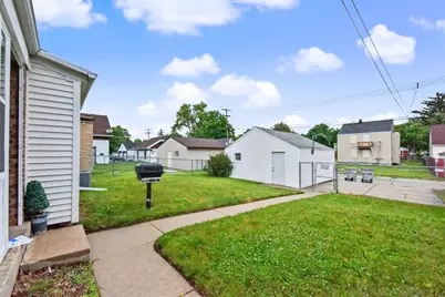 4040 N 49th St, Milwaukee, WI 53216 - Photo 30