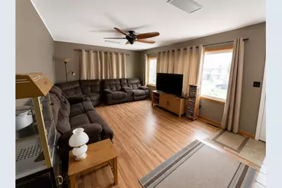1319  Rublee St, La Crosse, WI 54603 - Photo 6