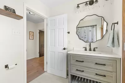 612  Marquette Ave, South Milwaukee, WI 53172 - Photo 18