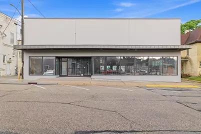 107  S Third St #Unit 2, Delavan, WI 53115 - Photo 14