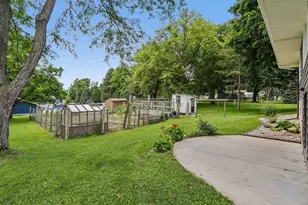 W270N195 Arrowhead Trail, Pewaukee, WI 53188 - Photo 26