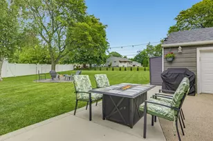 6526 W Burdick Ave, Milwaukee, WI 53219 - Photo 22
