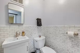 6526 W Burdick Ave, Milwaukee, WI 53219 - Photo 10
