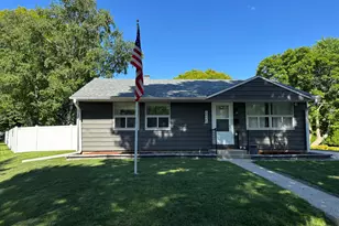 6526 W Burdick Ave, Milwaukee, WI 53219 - Photo 1