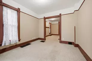 1685 N Humboldt Ave, Milwaukee, WI 53202 - Photo 4