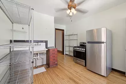 1685 N Humboldt Ave #1687, Milwaukee, WI 53202 - Photo 26