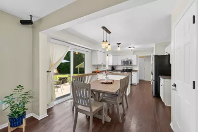 600 E Randy Rd, Oak Creek, WI 53154 - Photo 16