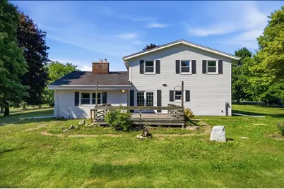 7881  Hill  'n Dale Ct, Cedarburg, WI 53012 - Photo 2