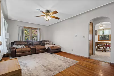 935  Wilson St, Onalaska, WI 54650 - Photo 4