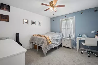 307 N 7th St, Racine, WI 53185 - Photo 8