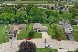 307 N 7th St, Racine, WI 53185 - Photo 16