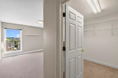 1920 N Farwell Ave #403, Milwaukee, WI 53202 - Photo 28