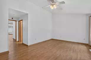 6195 Walnut Ln, Cudahy, WI 53110 - Photo 32