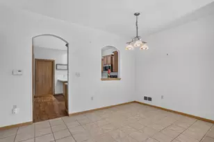 6195 Walnut Ln, Cudahy, WI 53110 - Photo 24