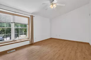 6195 Walnut Ln, Cudahy, WI 53110 - Photo 34