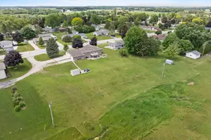 315 S Lincoln Dr, Howards Grove, WI 53083 - Photo 32