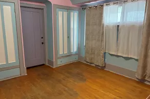 1818 E Kenwood Blvd, Milwaukee, WI 53211 - Photo 10