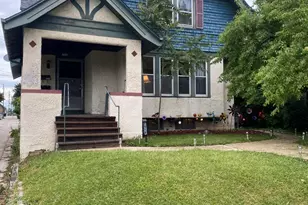 1818 E Kenwood Blvd, Milwaukee, WI 53211 - Photo 1