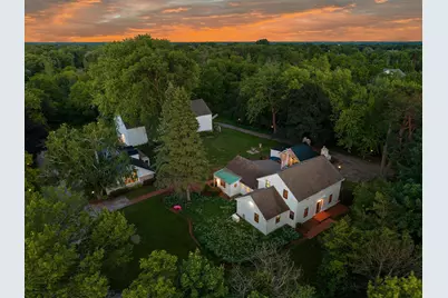 12112 N Wauwatosa Rd, Mequon, WI 53097 - Photo 1