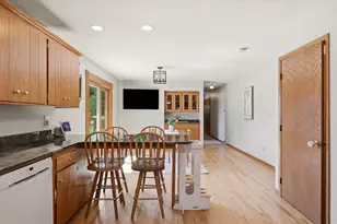 4112 Mueller Dr, Hartford, WI 53027 - Photo 10