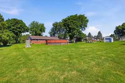 4112  Mueller Dr, Hartford, WI 53027 - Photo 22