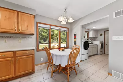5319 W Sunnyside Dr, Mequon, WI 53092 - Photo 14