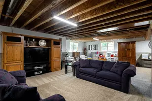 1201 Woodland Hills Dr, Waukesha, WI 53188 - Photo 36