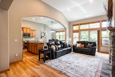 1201  Woodland Hills Dr, Waukesha, WI 53188 - Photo 12