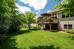 1201 Woodland Hills Dr, Waukesha, WI 53188 - Photo 46