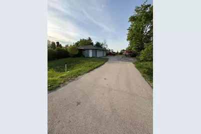 6616  38th St, Somers, WI 53144 - Photo 4