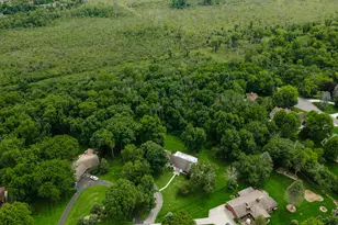 1345 Hickory Hill Ln, Brookfield, WI 53045 - Photo 32