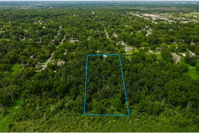 1345  Hickory Hill Ln, Brookfield, WI 53045 - Photo 34