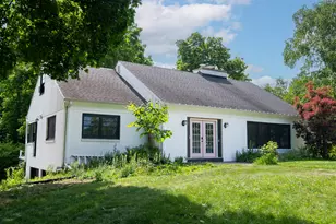 1345 Hickory Hill Ln, Brookfield, WI 53045 - Photo 2